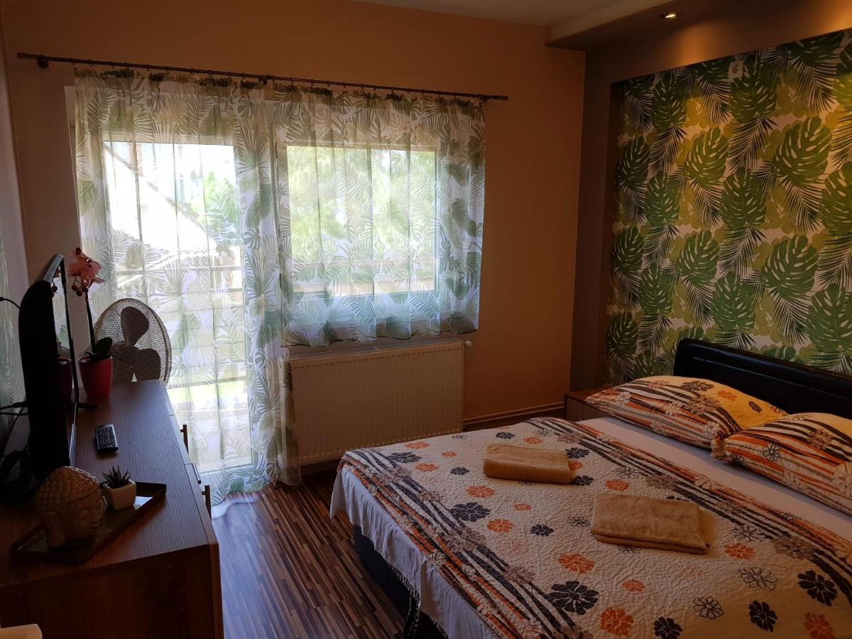 Napsugár Villa B Siófok Esterno foto