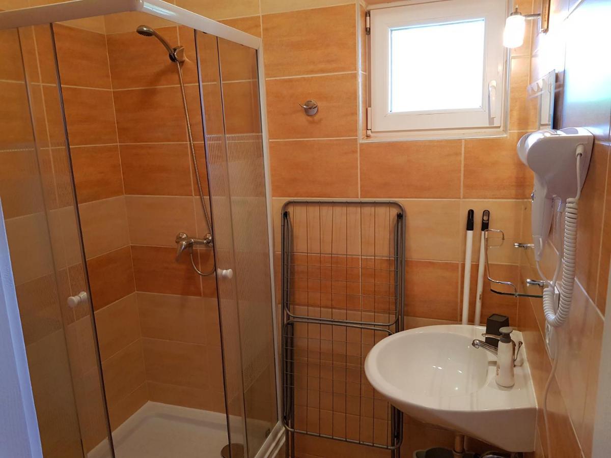 Napsugár Villa B Siófok Esterno foto