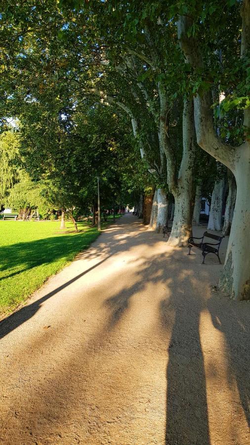 Napsugár Villa B Siófok Esterno foto